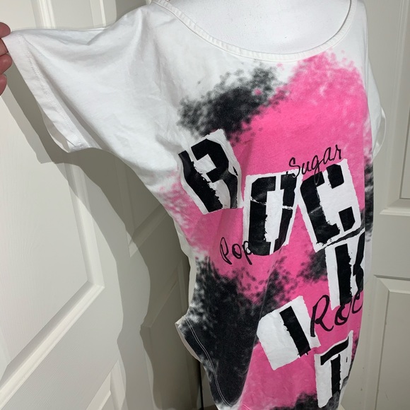 3/$10 🔆 Sugar Factory Asymmetrical Rock It Top - Picture 3 of 8
